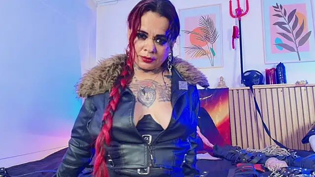 MorganaCrowley online show from 03-09-25, 04:22