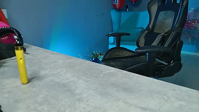 FioraMarmoris online show from 02-16-25, 11:38