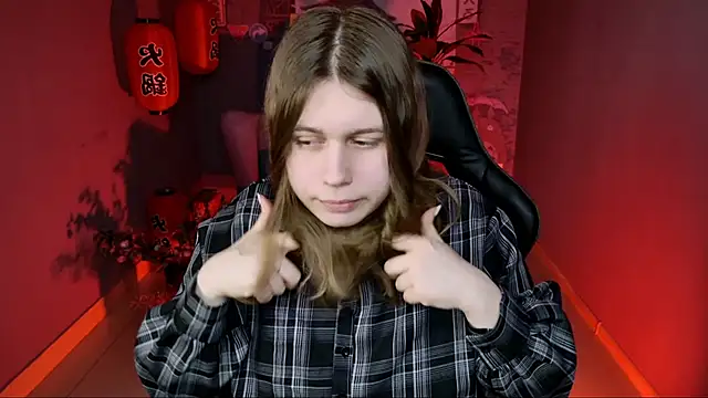 FioraMarmoris online show from 03-20-25, 01:15