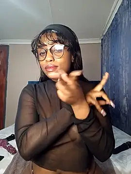 Queen-Chocolate online show from 02-21-25, 08:16