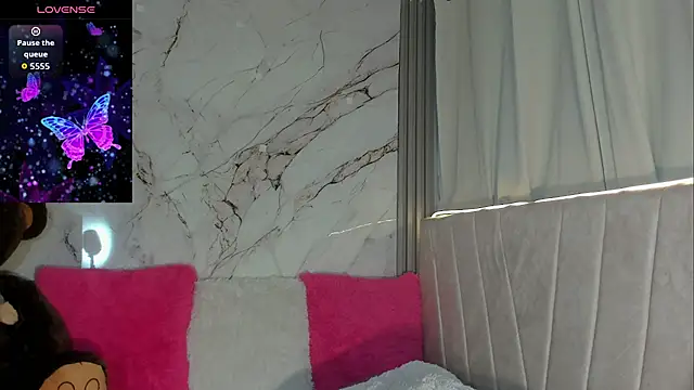 Snapshot of angeli_sexi chatting on 11-07-25, 12:43 angeli sexi online show from 11-07-25, 12:43