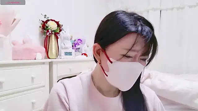 maii- online show from 04-09-26, 01:49