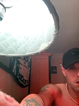 Snapshot of thatdude9_9_9 chatting on 10-23-25, 08:02 thatdude9 9 9 online show from 10-23-25, 08:02