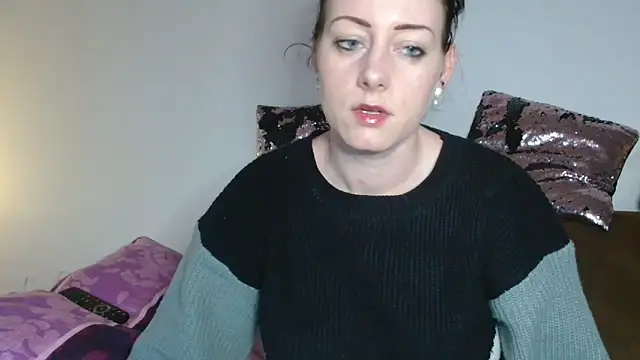 Snapshot of Jasmin-White chatting on 03-20-25, 03:58 Jasmin-White online show from 03-20-25, 03:58