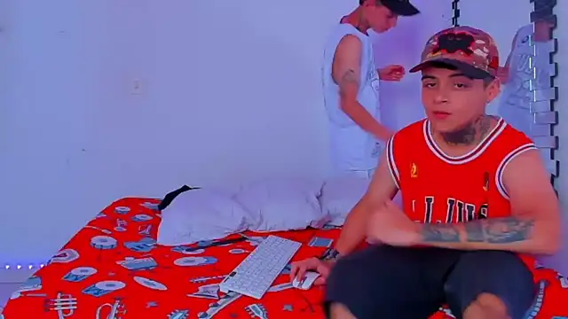 Snapshot of HOT_boy2025 chatting on 12-29-24, 07:53 HOT boy2025 online show from 12-29-24, 07:53