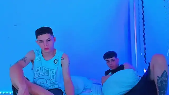 Snapshot of HOT_boy2025 chatting on 01-22-25, 05:59 HOT boy2025 online show from 01-22-25, 05:59