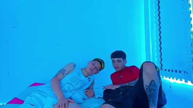 Snapshot of HOT_boy2025 chatting on 01-31-25, 12:17 HOT boy2025 online show from 01-31-25, 12:17