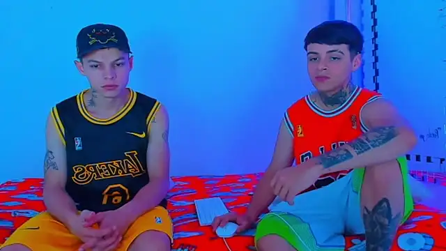 Snapshot of HOT_boy2025 chatting on 02-24-25, 01:24 HOT boy2025 online show from 02-24-25, 01:24