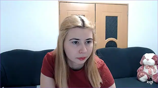 VioletaFlower7 online show from 02-19-25, 08:33