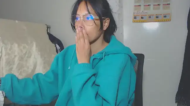 Snapshot of home_vlak chatting on 03-06-25, 11:31 home vlak online show from 03-06-25, 11:31