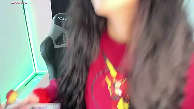 zoesullivan online show from 12-28-24, 09:42