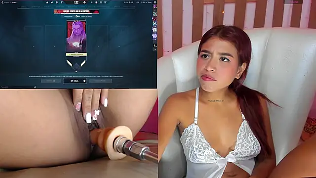 Snapshot of XimenaReid chatting on 01-30-25, 08:22 XimenaReid online show from 01-30-25, 08:22