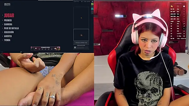 Snapshot of XimenaReid chatting on 10-21-25, 01:45 XimenaReid online show from 10-21-25, 01:45