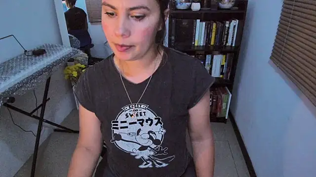 gigi stephans online show from 01-13-26, 01:00