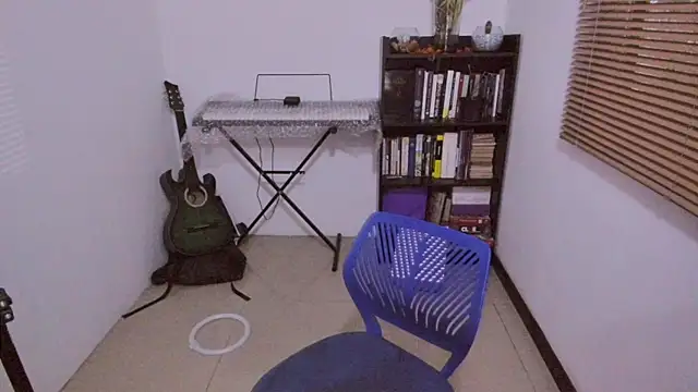 gigi stephans online show from 04-04-26, 05:27