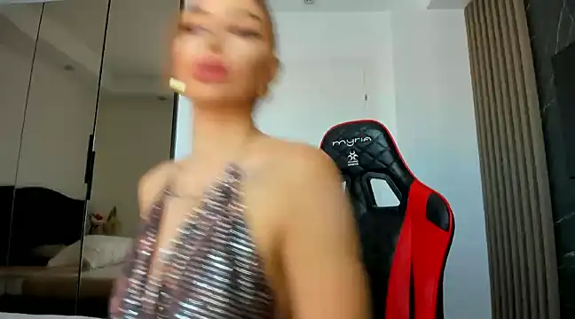 Snapshot of Alessa_Burns chatting on 12-17-24, 07:50 Alessa Burns online show from 12-17-24, 07:50