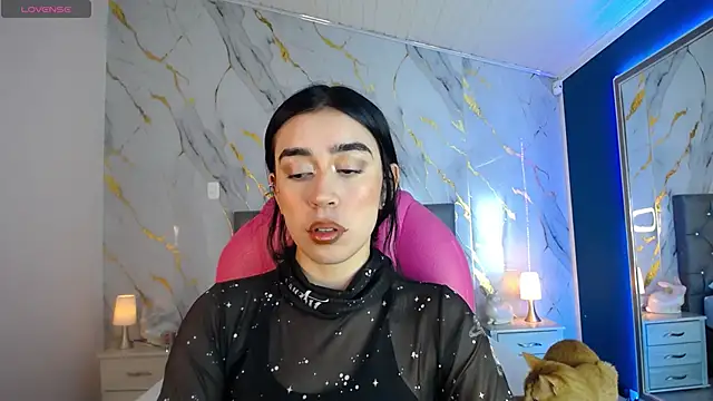 Snapshot of Julieta_De_Los_Angeles chatting on 01-20-25, 03:48 Julieta De Los Angeles online show from 01-20-25, 03:48