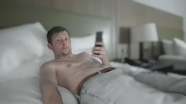 straightforward2324 online show from 03-17-26, 06:17