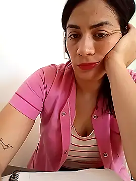 Snapshot of XGabrielaXX chatting on 01-28-25, 07:32 XGabrielaXX online show from 01-28-25, 07:32