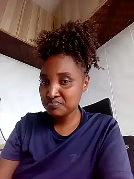 Snapshot of StacyGee24 chatting on 10-29-25, 01:02 StacyGee24 online show from 10-29-25, 01:02