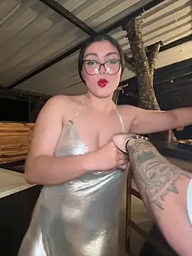 zui lu online show from 03-23-25, 04:38