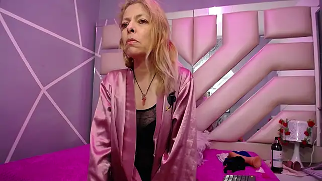 sophia ny online show from 02-25-25, 12:36