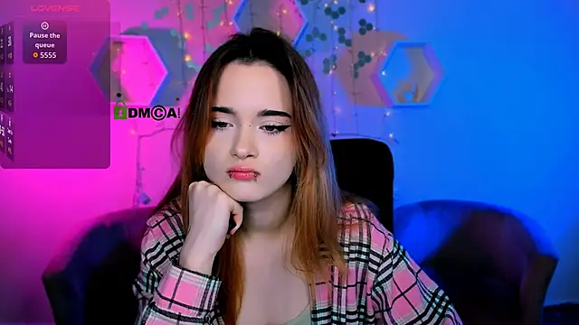 Snapshot of liana_kisses chatting on 11-15-25, 08:16 liana kisses online show from 11-15-25, 08:16