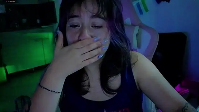 Snapshot of FernandaOrtegaaa chatting on 06-24-26, 07:02 FernandaOrtegaaa online show from 06-24-26, 07:02