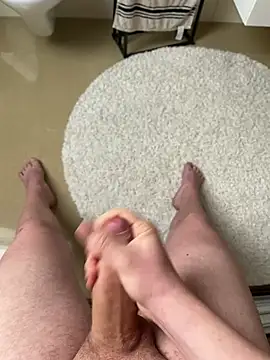 Snapshot of dari-bigcock chatting on 02-18-26, 10:22 dari-bigcock online show from 02-18-26, 10:22