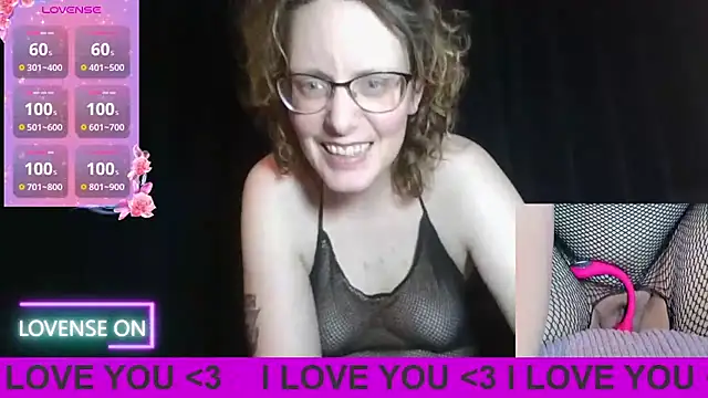Snapshot of PernillaGirl chatting on 03-18-26, 07:50 PernillaGirl online show from 03-18-26, 07:50