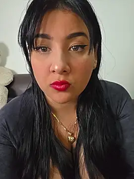 Snapshot of bigboobsrose1 chatting on 06-30-26, 04:30 bigboobsrose1 online show from 06-30-26, 04:30
