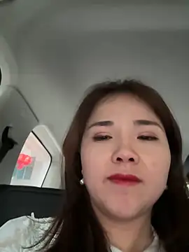 Snapshot of Efangfang chatting on 02-07-25, 09:26 Efangfang online show from 02-07-25, 09:26