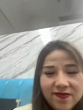 Snapshot of Efangfang chatting on 03-02-25, 02:54 Efangfang online show from 03-02-25, 02:54