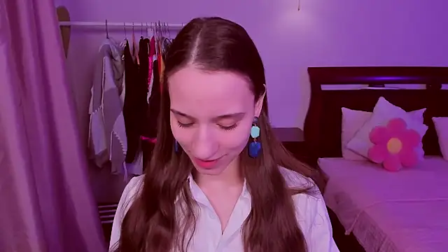 StaceySunny online show from 02-13-26, 05:20