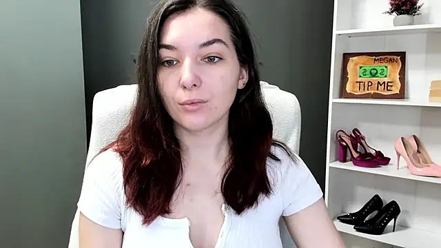 Snapshot of Meagn_Extasy chatting on 06-26-26, 06:51 Meagn Extasy online show from 06-26-26, 06:51