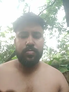 Snapshot of zakly69 chatting on 06-25-26, 10:31 zakly69 online show from 06-25-26, 10:31