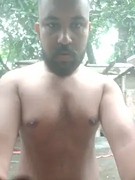Snapshot of zakly69 chatting on 07-13-26, 10:40 zakly69 online show from 07-13-26, 10:40