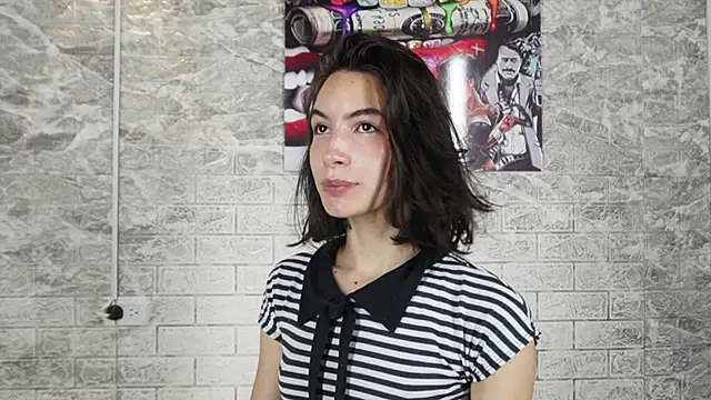 Snapshot of Sami_ross chatting on 02-21-25, 11:01 Sami ross online show from 02-21-25, 11:01