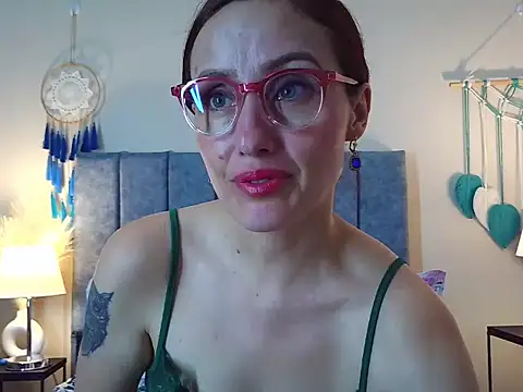 IberianMoonMK online show from 02-08-26, 06:00