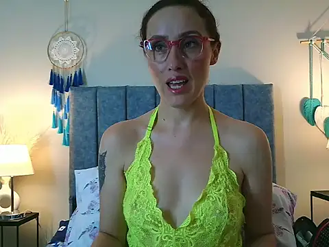 IberianMoonMK online show from 02-13-26, 05:31