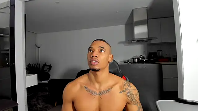 Snapshot of TROYWESLY- chatting on 11-23-25, 11:15 TROYWESLY- online show from 11-23-25, 11:15