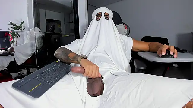 daikokuten  online show from 11-01-25, 02:02