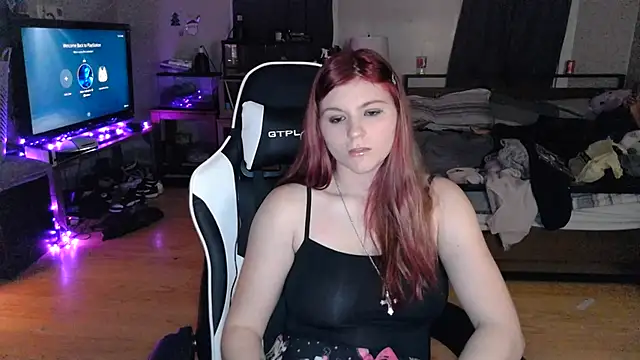 Snapshot of Elliewgfs chatting on 12-11-24, 05:43 Elliewgfs online show from 12-11-24, 05:43