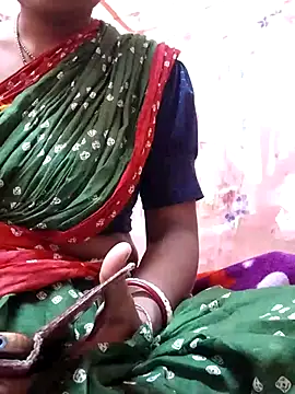 Snapshot of DARK_WINE_ chatting on 11-15-25, 12:08 DARK WINE online show from 11-15-25, 12:08