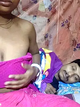 Snapshot of DARK_WINE_ chatting on 02-19-26, 11:01 DARK WINE online show from 02-19-26, 11:01