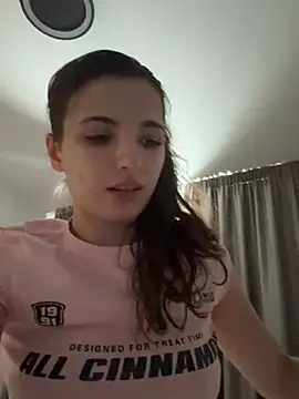 Lanaprincess22 online show from 07-16-26, 05:57