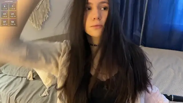 Snapshot of jennetdoll chatting on 02-09-25, 11:04 jennetdoll online show from 02-09-25, 11:04