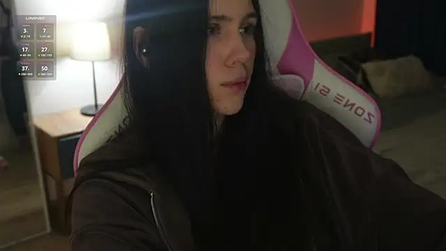 Snapshot of jennetdoll chatting on 02-18-25, 07:52 jennetdoll online show from 02-18-25, 07:52