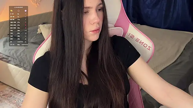 Snapshot of jennetdoll chatting on 03-10-25, 04:14 jennetdoll online show from 03-10-25, 04:14