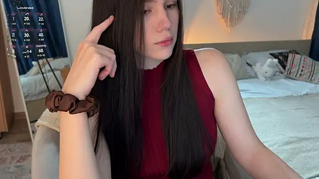 Snapshot of jennetdoll chatting on 10-02-25, 03:19 jennetdoll online show from 10-02-25, 03:19